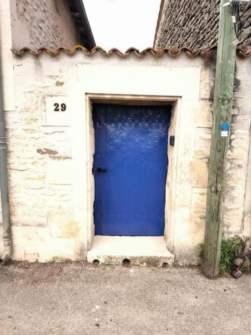 La Porte Bleue Neuville-du-Poitou 外观 照片
